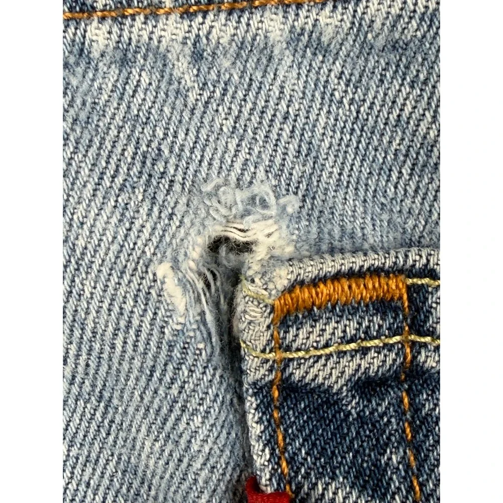 Levis 505 Regular Fit Straight Leg Jeans Mens 36x31 Light Wash Blue Denim